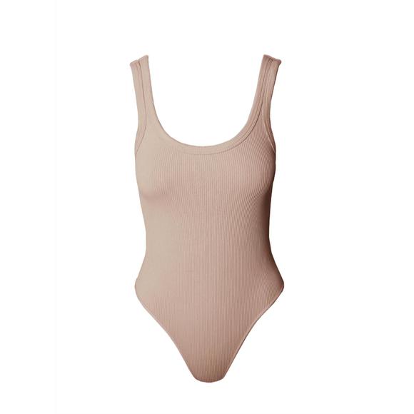 NEW NIKIBIKI ribbed scoop bodysuit in almond - Picture 2 of 2